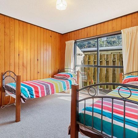 Downtown Mountview - Mt Maunganui Holiday Home ماوْنت مونغانيو المظهر الخارجي الصورة