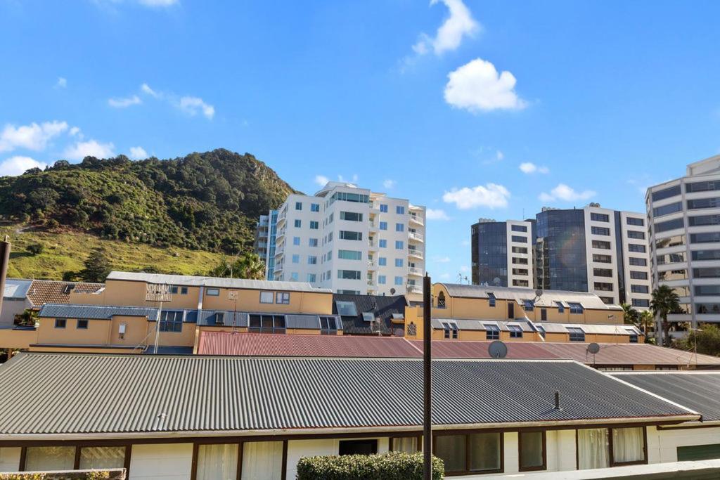 Downtown Mountview - Mt Maunganui Holiday Home ماوْنت مونغانيو المظهر الخارجي الصورة