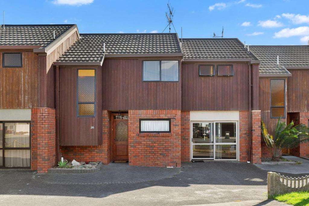 Downtown Mountview - Mt Maunganui Holiday Home ماوْنت مونغانيو المظهر الخارجي الصورة